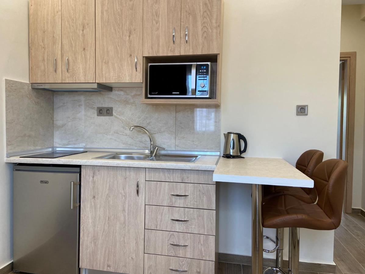 Katia Apartments 佩科霍里 外观 照片