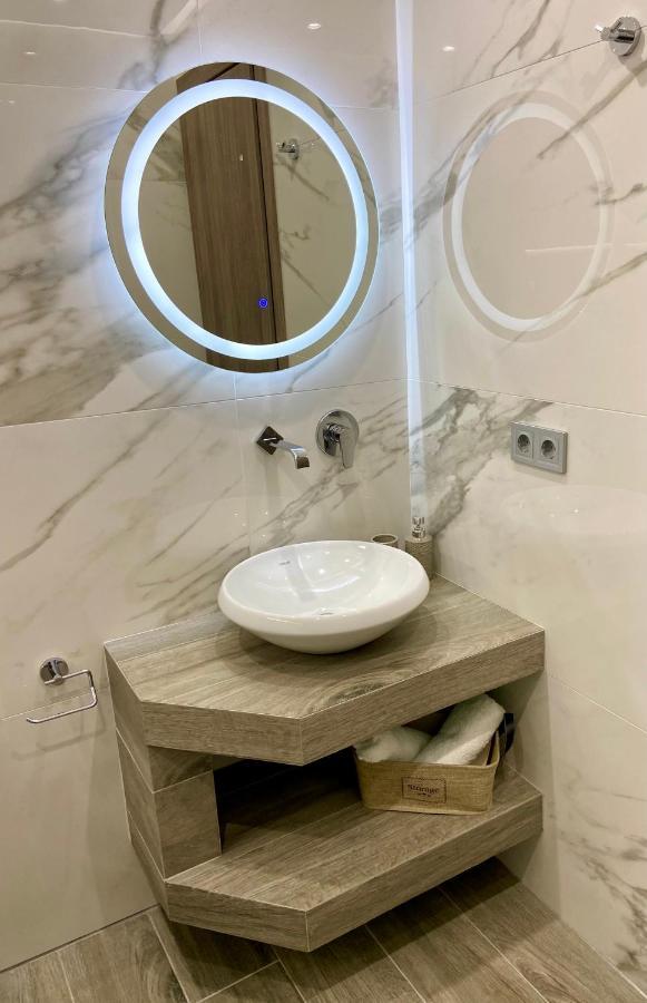 Katia Apartments 佩科霍里 外观 照片